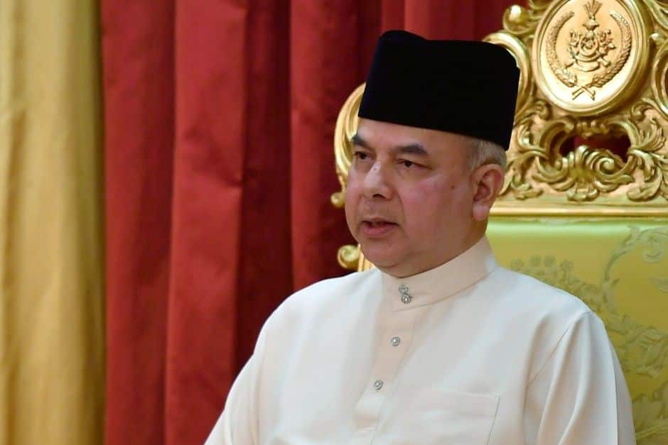 “Pemimpin beriman tak perlu ugut atau ancam untuk sokongan” – Sultan Perak