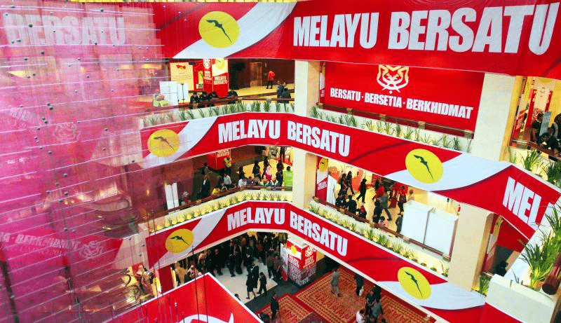 Terkini!! UMNO buat mesyuarat tergempar bincang kemelut Perak
