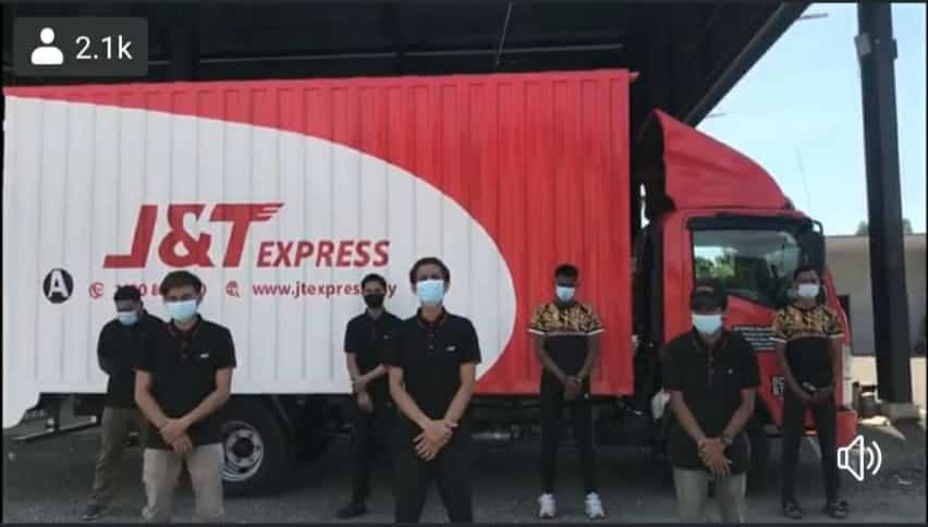 [VIDEO] Pekerja J&T Express Perak mohon maaf lempar barang