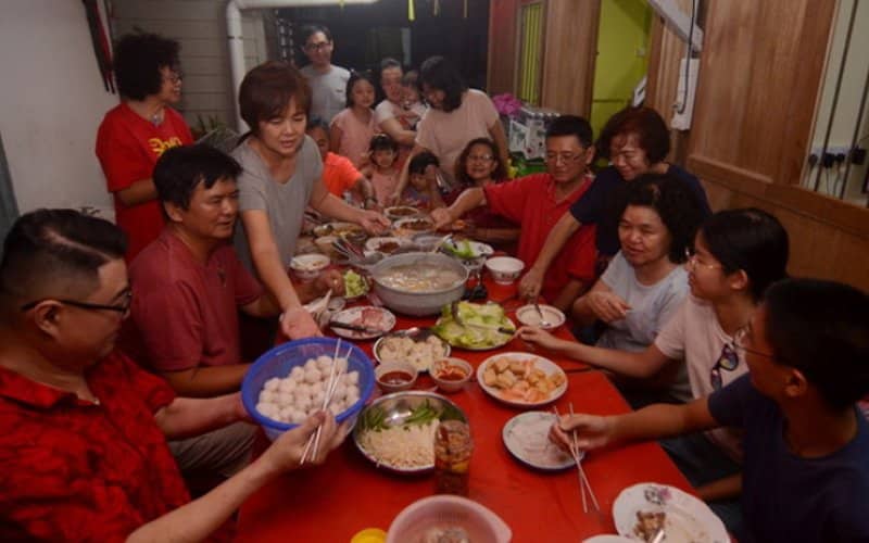 Tahun Baru Cina: MKN longgarkan SOP acara makan besar keluarga