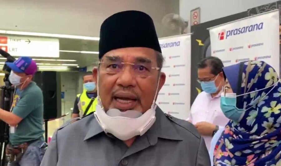 Dilengkapi Teknologi Pembersihan Udara Pelitup Muka Pengerusi Prasarana Bernilai Rm1 699 Jadi Perhatian