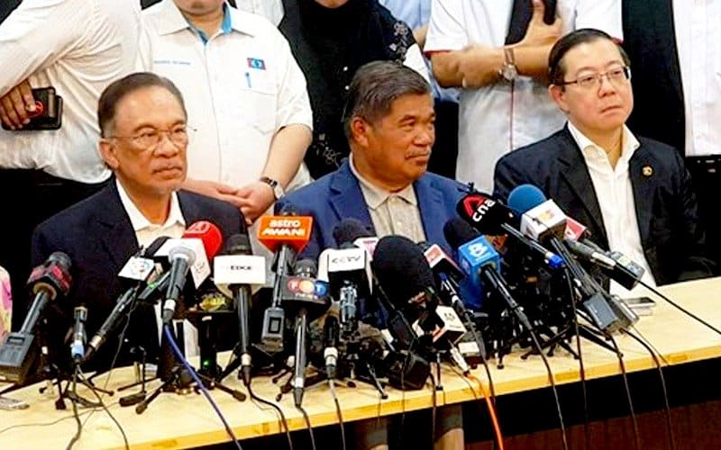 Pemimpin PH jawab dakwaan ketepikan pembangkang lain meterai MoU dengan kerajaan Pemimpin PH jawab dakwaan ketepikan pembangkang lain meterai MoU dengan kerajaan
