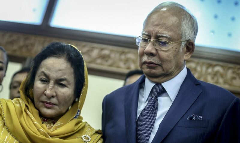 Lawat Anak Bersalin Najib Rosmah Dikecam Warganet Singapura