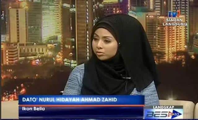 Anggap kemiskinan haid di Malaysia tidak seteruk India, anak perempuan Zahid Hamidi dikecam Anggap kemiskinan haid di Malaysia tidak seteruk India, anak perempuan Zahid Hamidi dikecam
