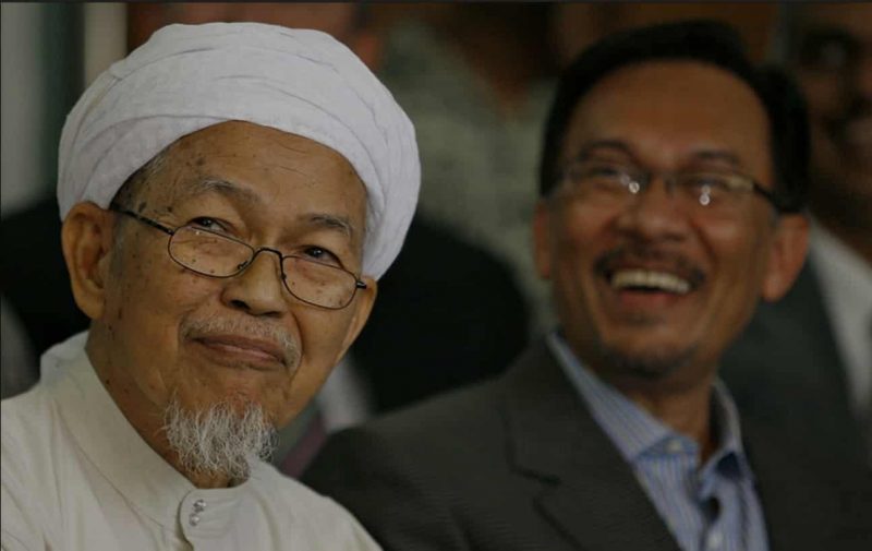 “Kamu sebenarnya yang tidak kenal betul Anwar”, bidas bekas SU Akhbar Nik Aziz