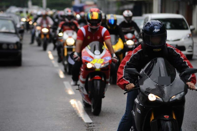 Ramai guna lesen L sertai konvoi motosikal berkuasa tinggi Ramai guna lesen L sertai konvoi motosikal berkuasa tinggi