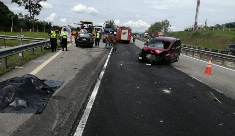Lelaki maut tercampak keluar MPV