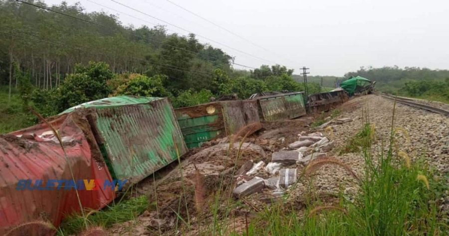 Landasan kereta api Hatyai-Padang Besar dibom