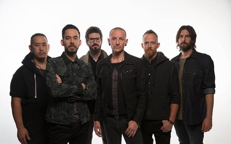 Wanita ini berjaya pujuk lelaki cuba bunuh diri, hanya guna lirik lagu Linkin Park Wanita ini berjaya pujuk lelaki cuba bunuh diri, hanya guna lirik lagu Linkin Park