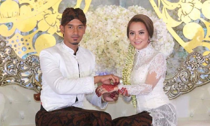 Mawar Rashid akhirnya buka mulut, dedah punca cerai dengan Raf Yaakob Mawar Rashid akhirnya buka mulut, dedah punca cerai dengan Raf Yaakob