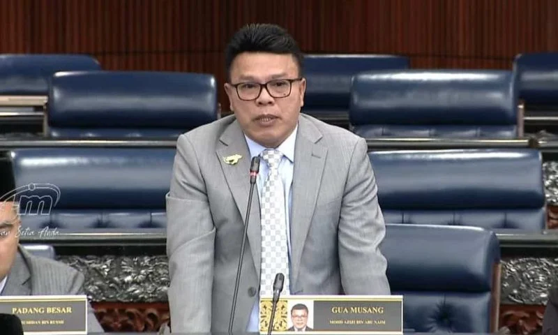 Selepas Kuala Kangsar dan Labuan, kini ahli parlimen Gua Musang pula isytihar sokong PMX