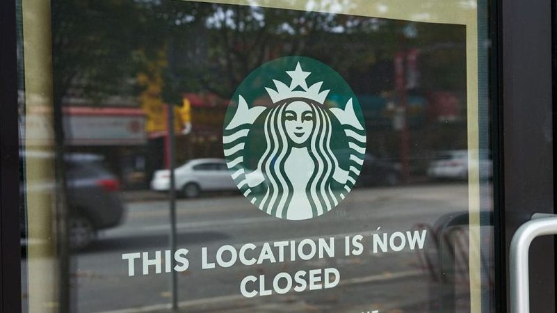 Starbucks umum tutup kesemua 7 cawangannya