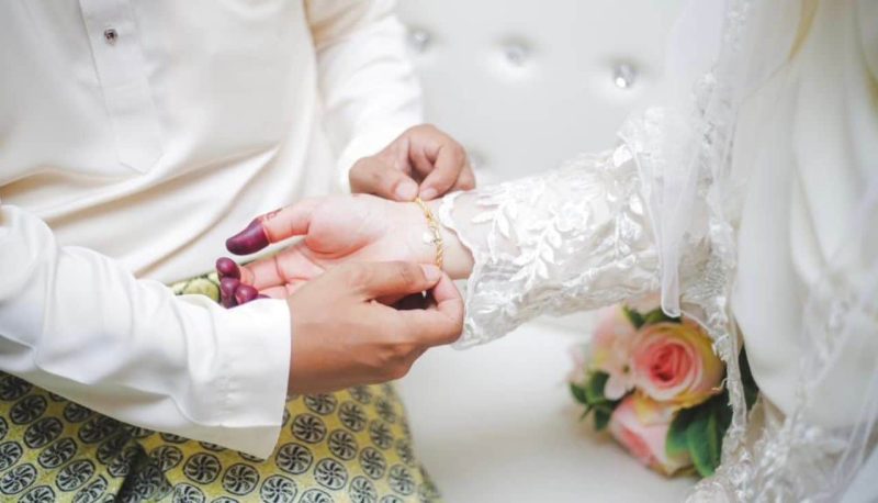 Tawar elaun RM3,000 sebulan, wanita cari calon isteri kedua untuk suami