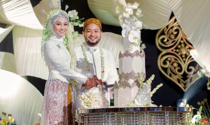 Seminggu bergelar suami isteri, Nik Iruwan belum jumpa kelemahan Nabila Razali Seminggu bergelar suami isteri, Nik Iruwan belum jumpa kelemahan Nabila Razali