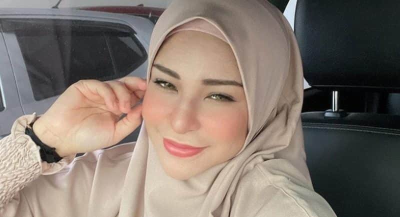 “Memang benar saya seksi selamba berkemban, takkanlah saya nak halang produksi kerana imej terkini saya” – Zila Bakarin “Memang benar saya seksi selamba berkemban, takkanlah saya nak halang produksi kerana imej terkini saya” – Zila Bakarin