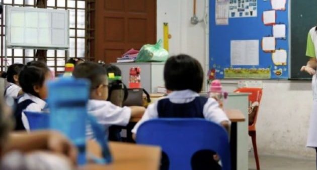 “Teaching of Mandarin as a 3rd language in national school will be a flop”