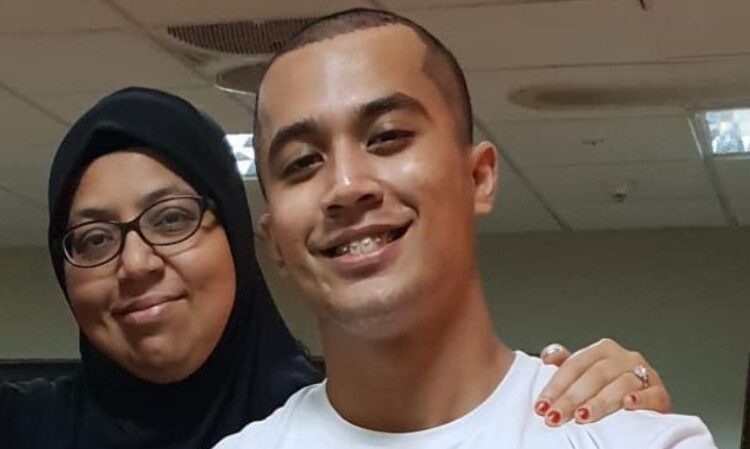 “Mereka seperti seekor lembu dicucuk hidung” – Ibu Aliff Aziz maafkan netizen