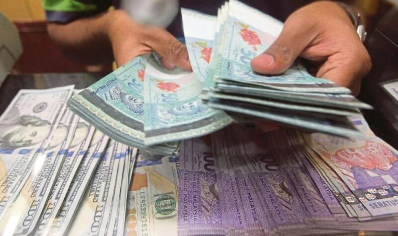 Ringgit dijangka cecah RM3.80 hujung tahun ini, angka ketika ditambat Mahathir pada 1998