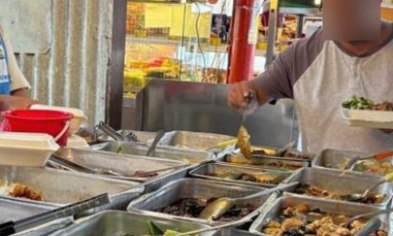 “Pergi kaunter buat-buat tanya..” – Pelanggan terkejut sepinggan nasi lauk ayam ada tiga harga berbeza