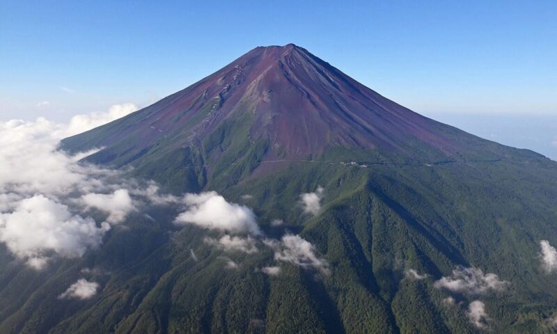 Gunung Fuji pertama kali tidak bersalji untuk tempoh lama sejak 130 tahun