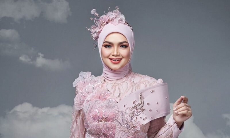 Siti Nurhaliza dianugerahkan gelaran Biduanita Negara