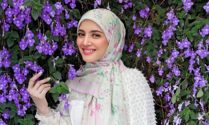 Iddah belum habis, Fazura sudah ‘dilamar’ ketika live