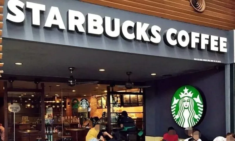 Jualan semakin baik, Vincent Tan sifatkan rakyat Malaysia sedar Starbucks tak berkait dengan perang Jualan semakin baik, Vincent Tan sifatkan rakyat Malaysia sedar Starbucks tak berkait dengan perang