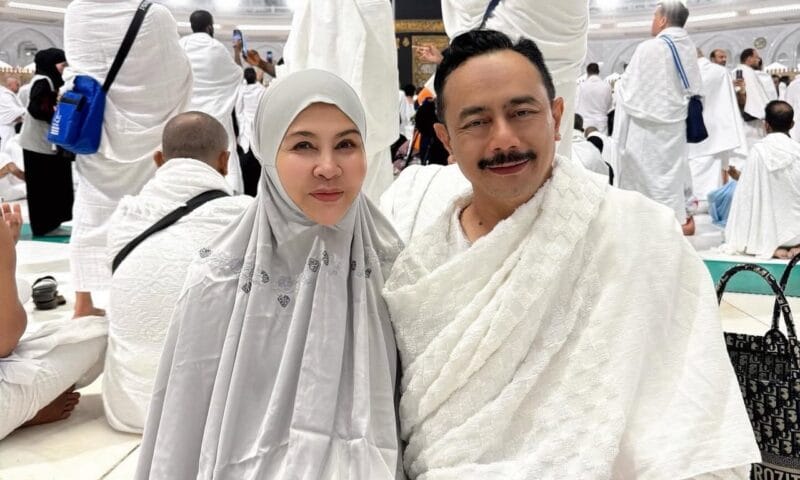 Akhirnya terjawab, Bonda Rozita kongsi foto bersama suami baru di Makkah Akhirnya terjawab, Bonda Rozita kongsi foto bersama suami baru di Makkah
