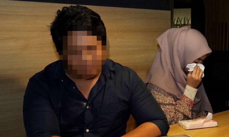 “Berdosa ke kalau terfikir bercerai” – Isteri kesal suami enggan belanja tumbler harga RM30 walau gaji RM3k “Berdosa ke kalau terfikir bercerai” – Isteri kesal suami enggan belanja tumbler harga RM30 walau gaji RM3k