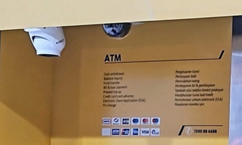 Isu dua kamera di mesin ATM, ini penjelasan Maybank Isu dua kamera di mesin ATM, ini penjelasan Maybank