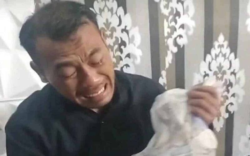 Lelaki berlakon menangis histeria rupanya bunuh isteri sendiri Lelaki berlakon menangis histeria rupanya bunuh isteri sendiri