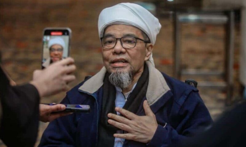 Sheqal ditidurkan, pernafasan tak stabil kerana jangkitan kuman paru-paru Sheqal ditidurkan, pernafasan tak stabil kerana jangkitan kuman paru-paru