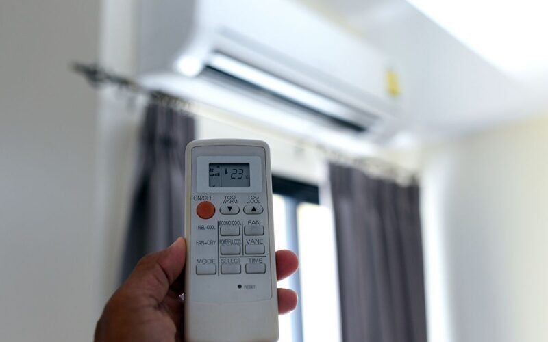 Guna tiga aircond tapi bil bawah RM180, lelaki kongsi tip jimat elektrik Guna tiga aircond tapi bil bawah RM180, lelaki kongsi tip jimat elektrik